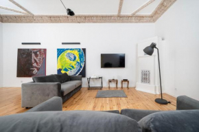 Central Family Apartment